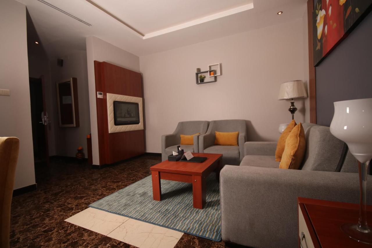 Tobal Al Zahra Hotel Apartments Jidá Exterior foto